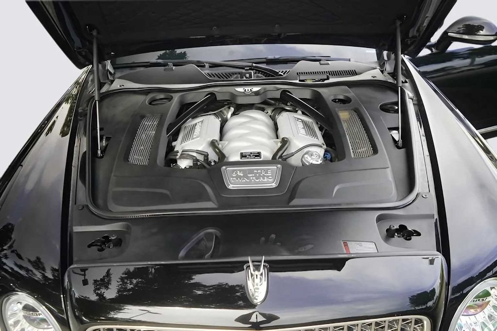 Used 2017 Bentley Mulsanne RWD image 10