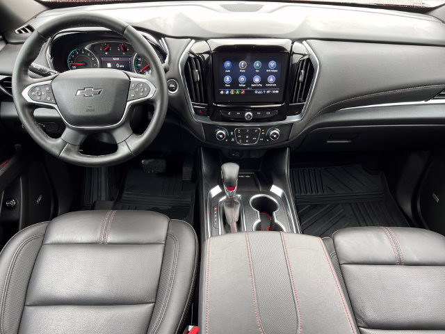 Used 2023 Chevrolet Traverse RS AWD/4WD image 3