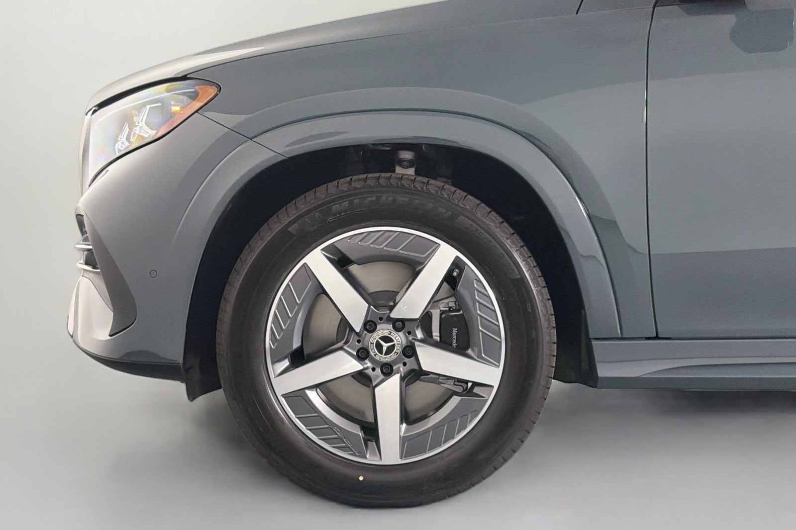 New 2027 Mercedes-Benz GLE 450 4MATIC Coupe image 9