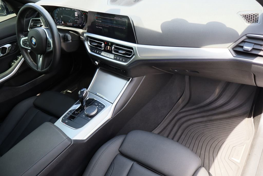 Used 2021 BMW M340i xDrive w/ Executive Package image 29