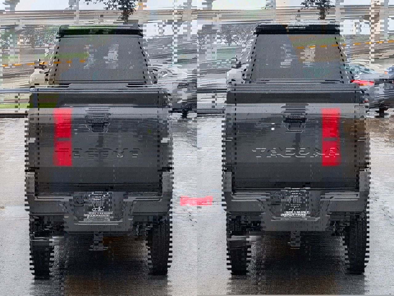 Used 2025 Toyota Tacoma SR RWD image 5