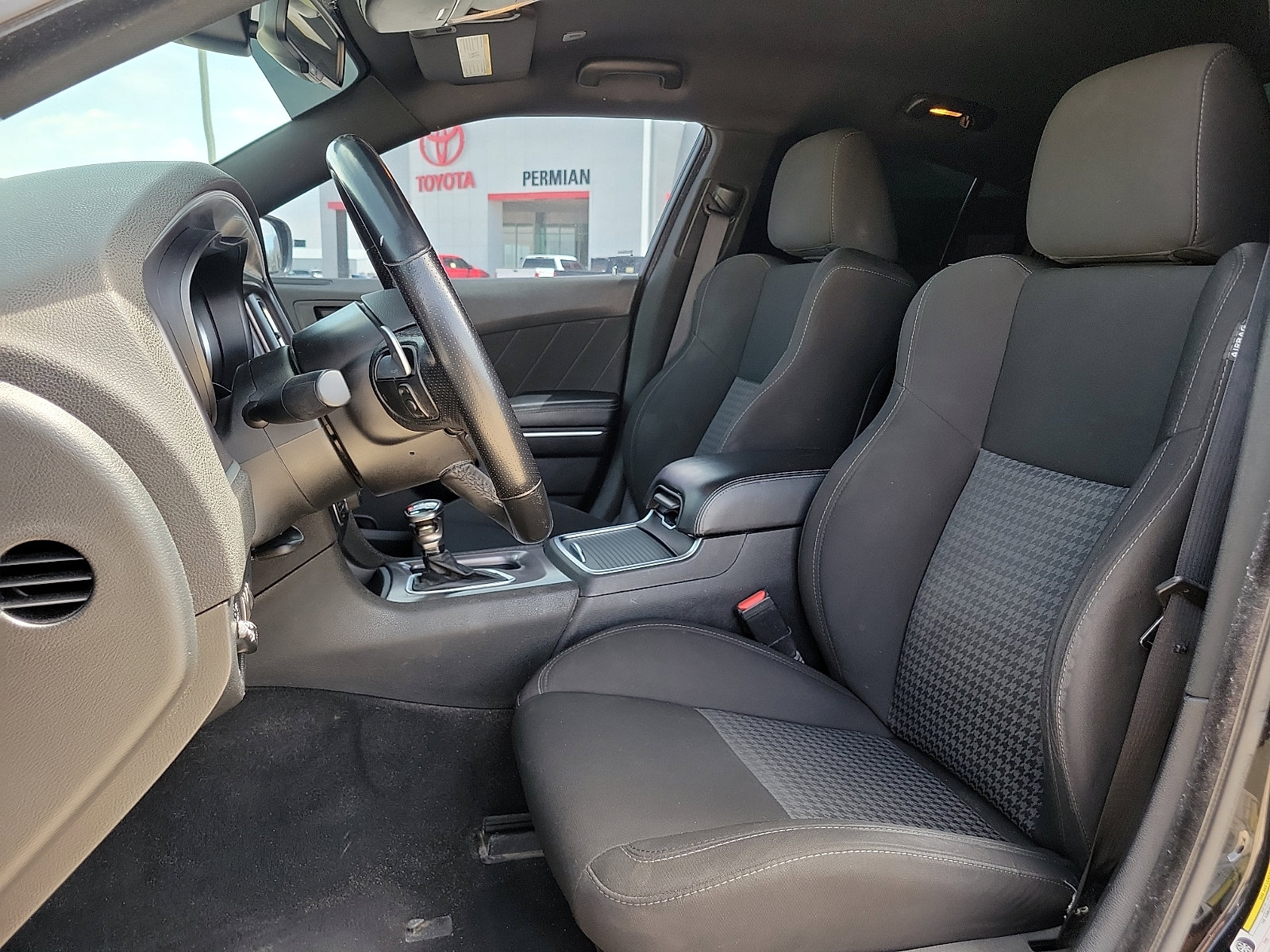 Used 2020 Dodge Charger GT image 12