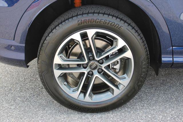 Certified 2025 Audi Q5 Premium Plus w/ Premium Plus image 36