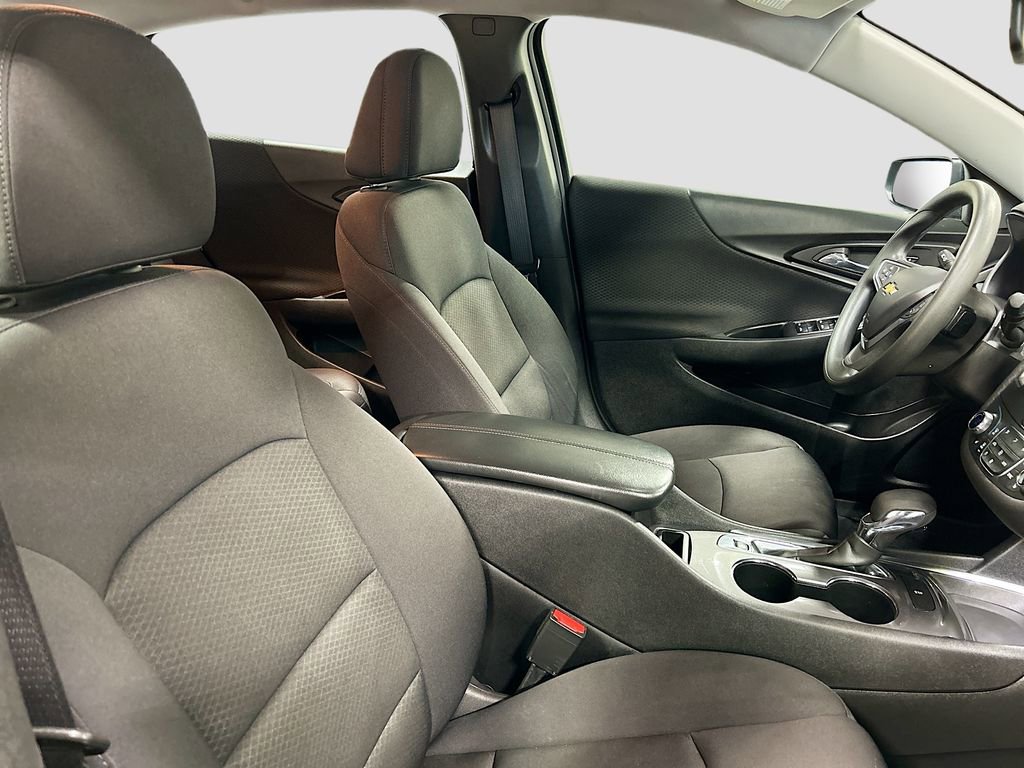 Used 2023 Chevrolet Malibu LT image 27