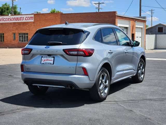 Used 2024 Ford Escape ST-Line w/ Tech Pack #1 AWD/4WD image 3