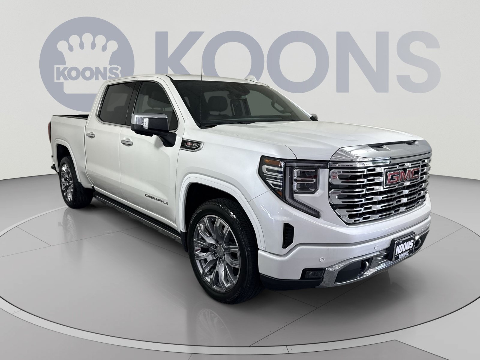 Used 2022 GMC Sierra 1500 Denali w/ Denali Reserve Package AWD/4WD image 10