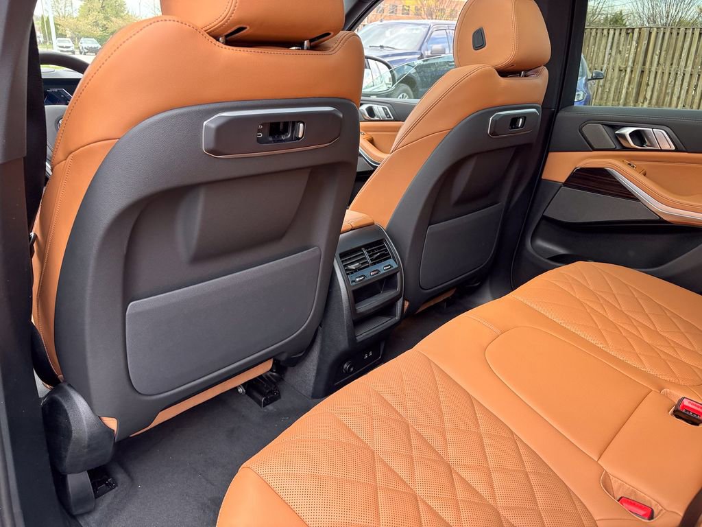 New 2026 BMW X5 xDrive40i AWD/4WD image 29