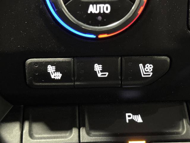 Used 2022 Chevrolet Silverado 2500 LTZ w/ LTZ Plus Package image 8