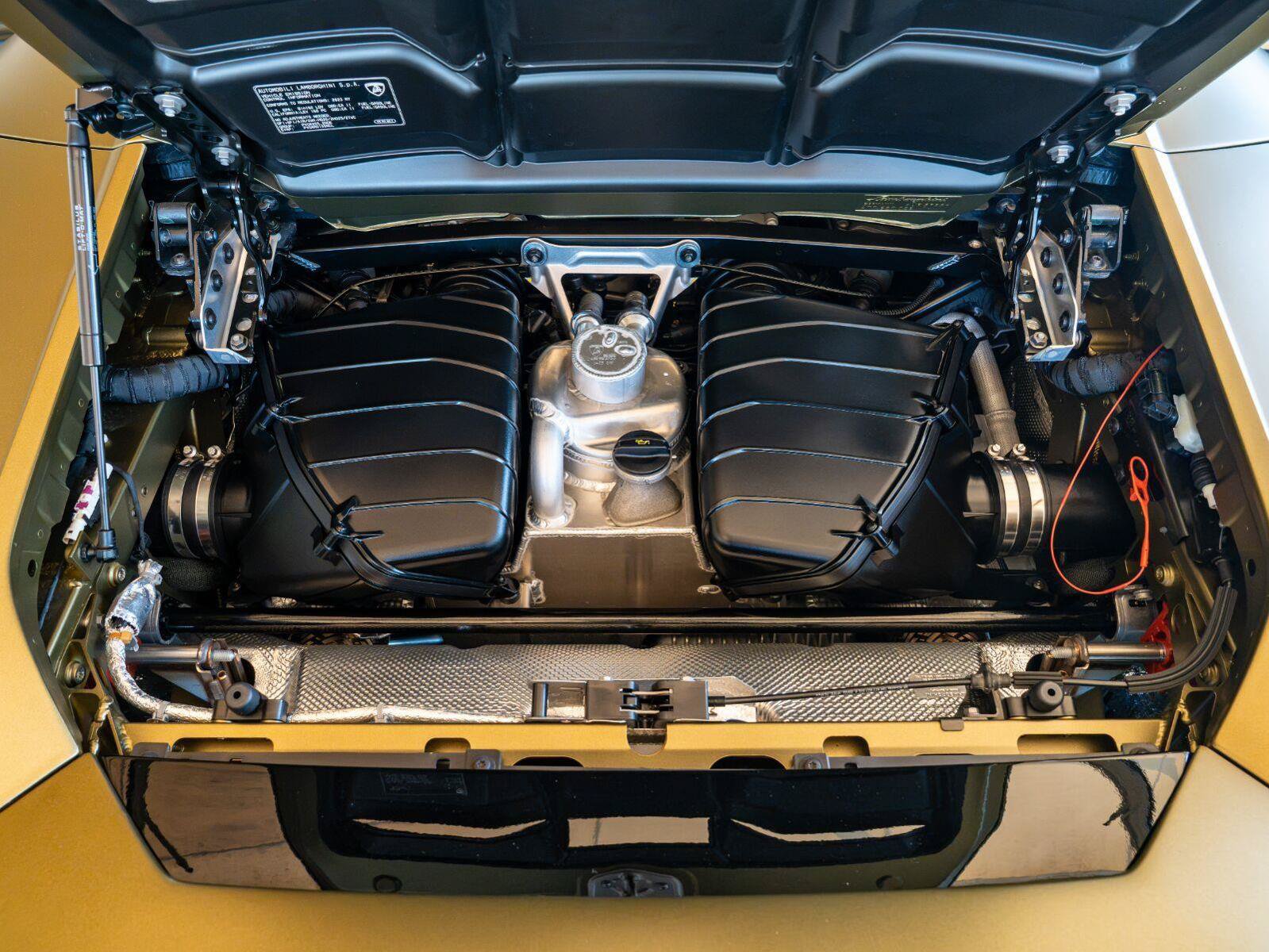 Used 2023 Lamborghini Huracan EVO RWD image 74