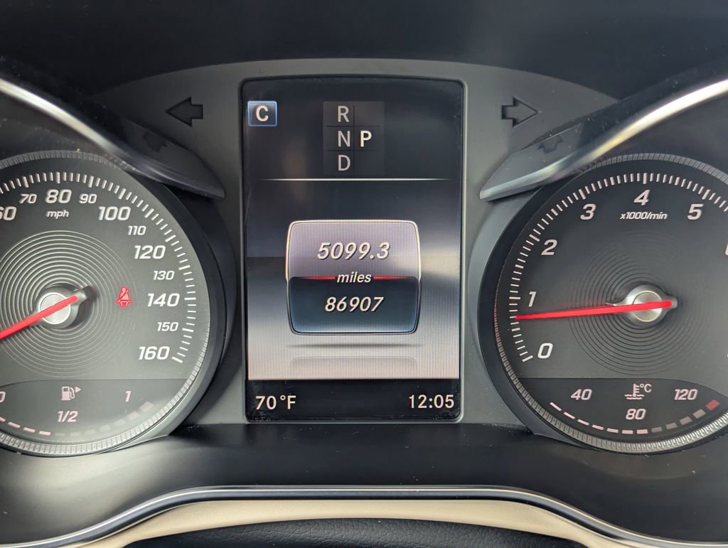 Used 2017 Mercedes-Benz GLC 300 image 25