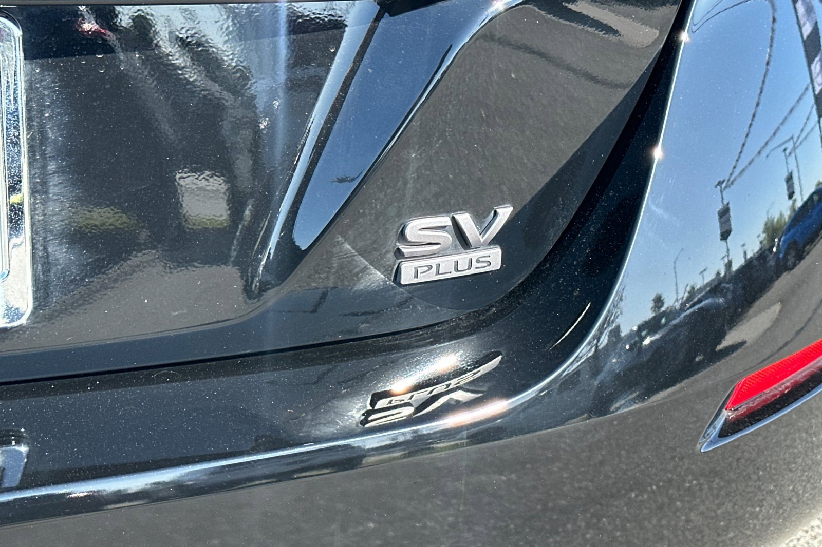 Certified 2023 Nissan Leaf SV Plus image 32