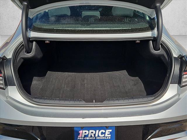Used 2024 Hyundai Sonata SEL FWD image 6
