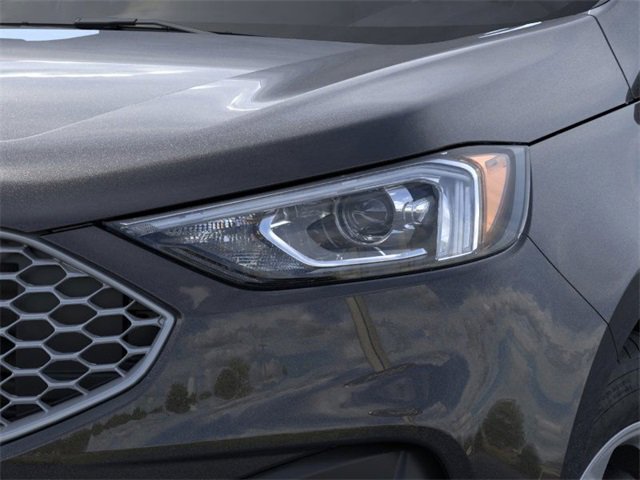 New 2024 Ford Edge SE image 18
