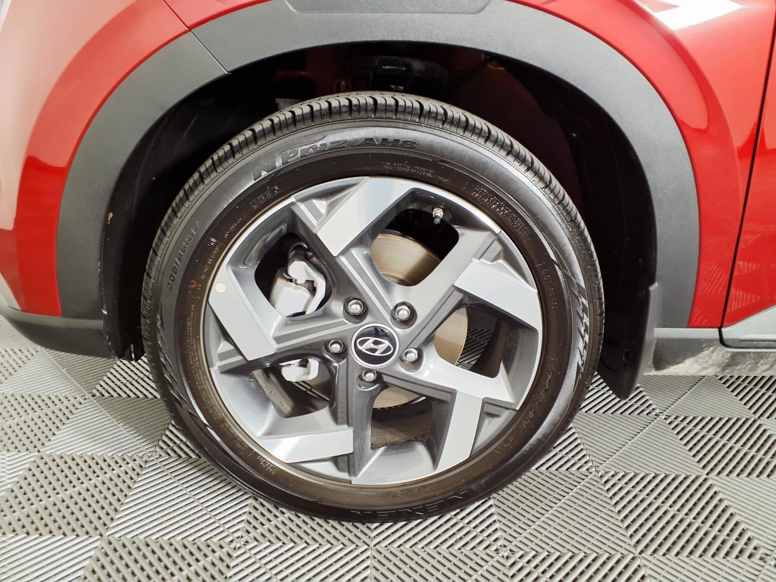 Certified 2026 Hyundai Venue SEL FWD image 7