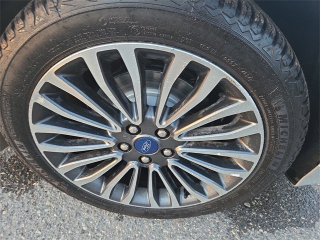Used 2017 Ford Fusion Titanium image 32