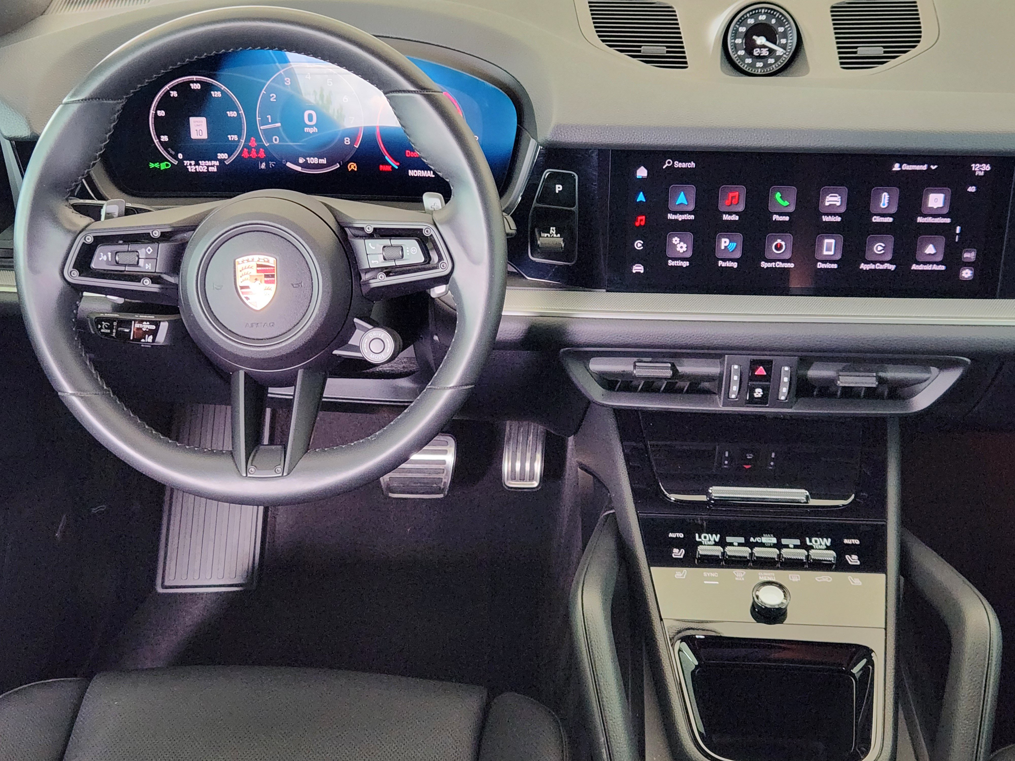 Certified 2025 Porsche Cayenne S AWD/4WD image 29