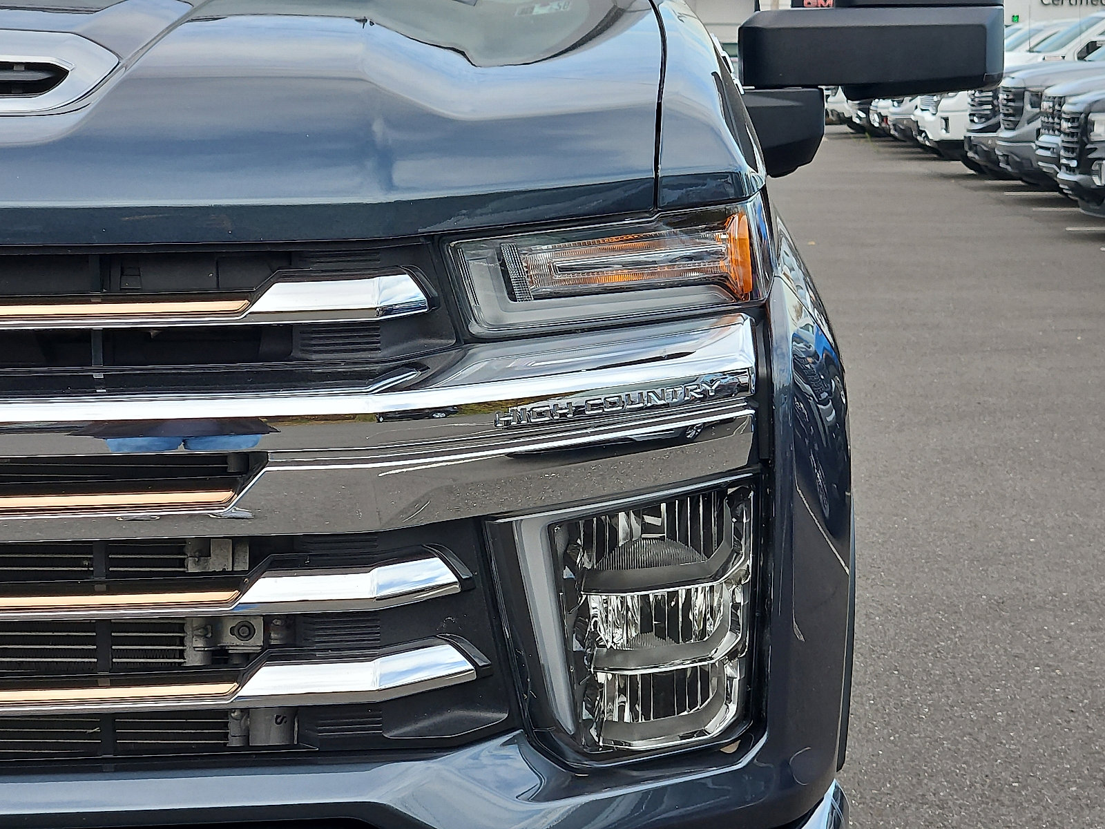 Certified 2020 Chevrolet Silverado 2500 High Country w/ Z71 Off-Road Package image 9