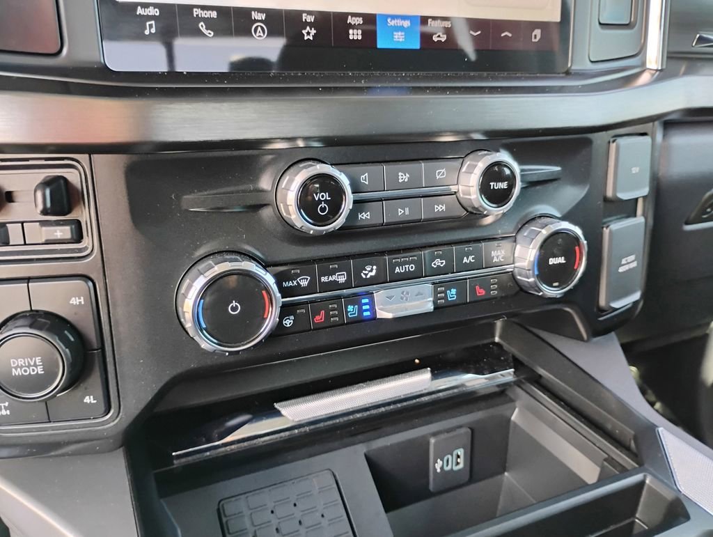 Used 2024 Ford F250 Lariat image 25