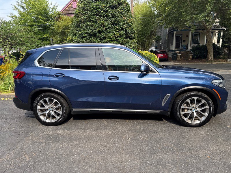 Used 2019 BMW X5 xDrive40i w/ Premium Package AWD/4WD image 6