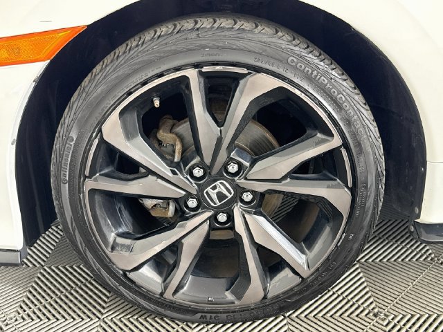 Used 2018 Honda Civic Sport image 38