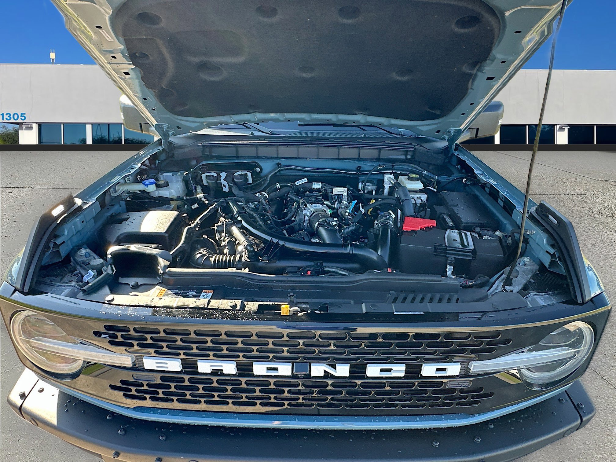 Used 2022 Ford Bronco Wildtrak image 29