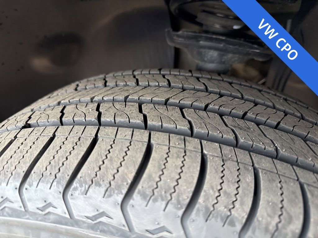 Certified 2023 Volkswagen Atlas SE w/ Panoramic Sunroof Package AWD/4WD image 28