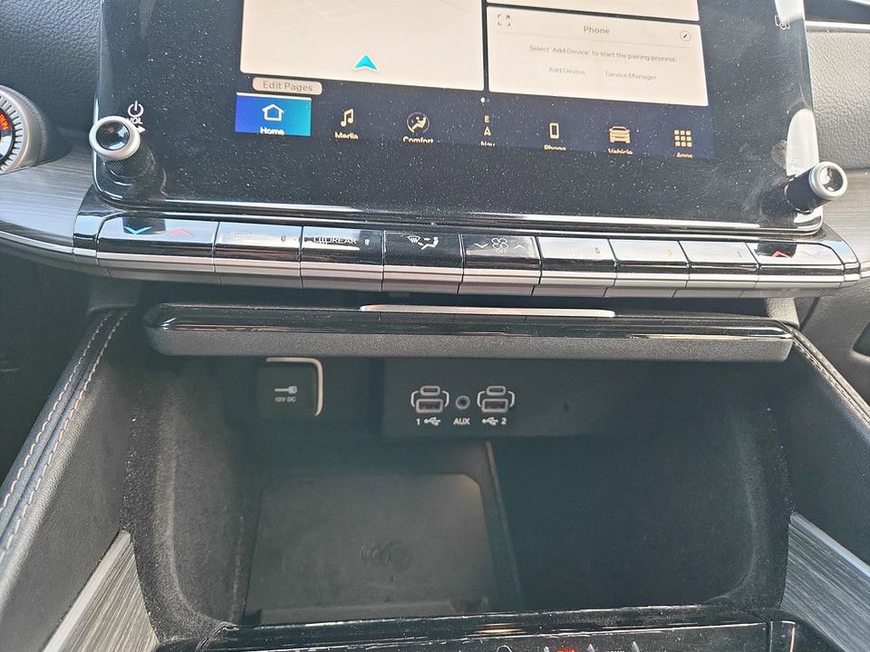 Used 2024 Jeep Wagoneer Series III w/ Flexible Seating Group image 26