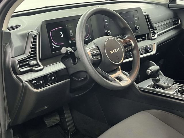 Used 2024 Kia Sportage LX image 14