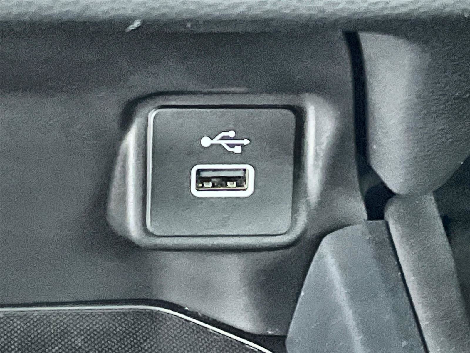 Certified 2025 Honda HR-V Sport image 26
