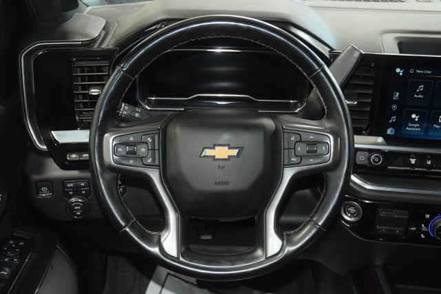 Used 2024 Chevrolet Silverado 3500 High Country w/ Technology Package image 39