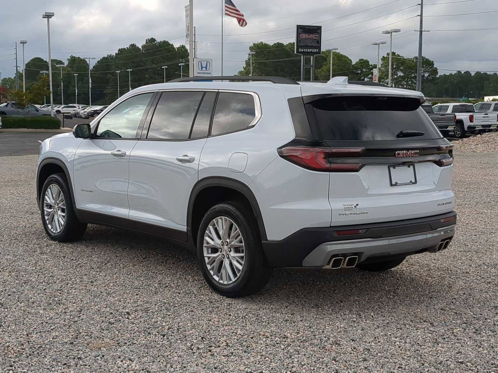 New 2026 GMC Acadia Elevation w/ Elevation Premium Package image 6