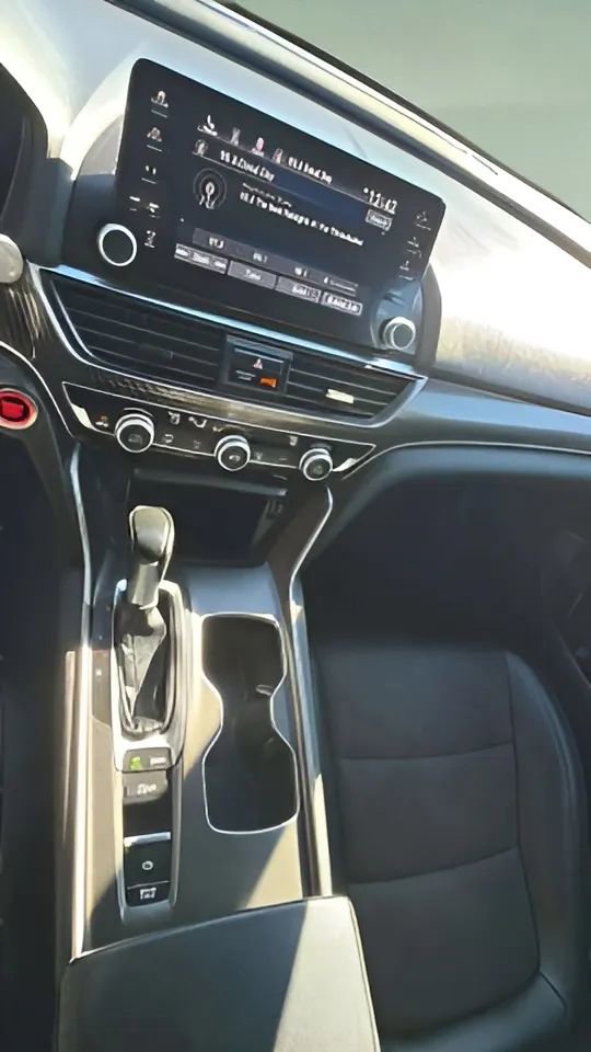 Used 2022 Honda Accord Sport image 46