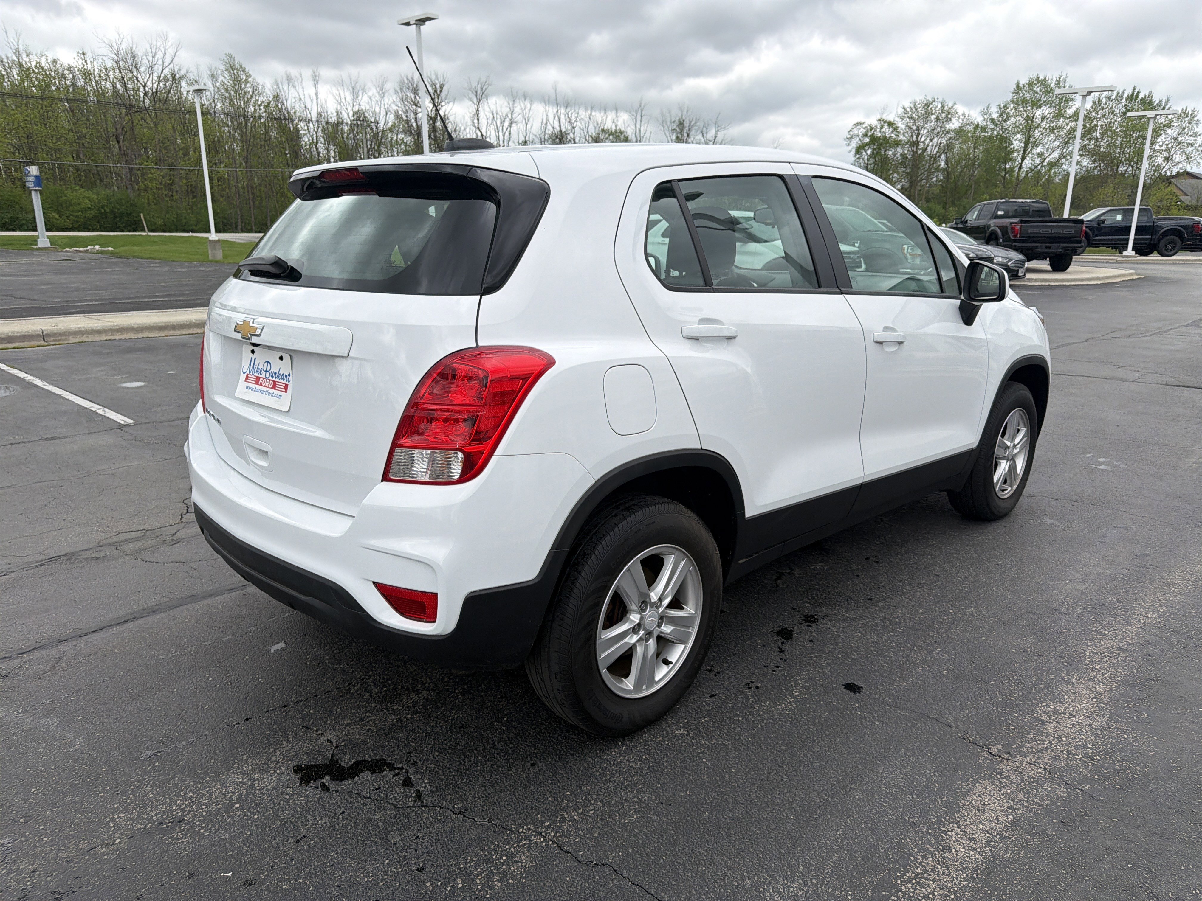 Used 2017 Chevrolet Trax LS AWD/4WD image 8