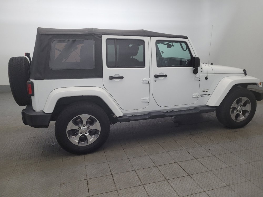 Used 2017 Jeep Wrangler Unlimited Sahara image 10