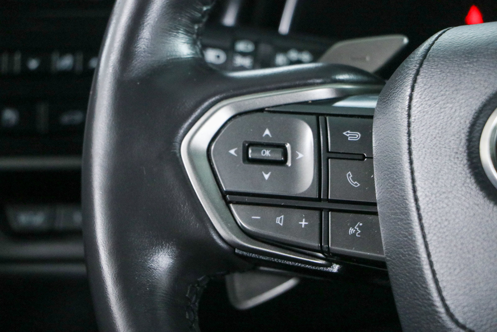 Used 2024 Lexus TX 350 FWD w/ Captains Chair Package image 13