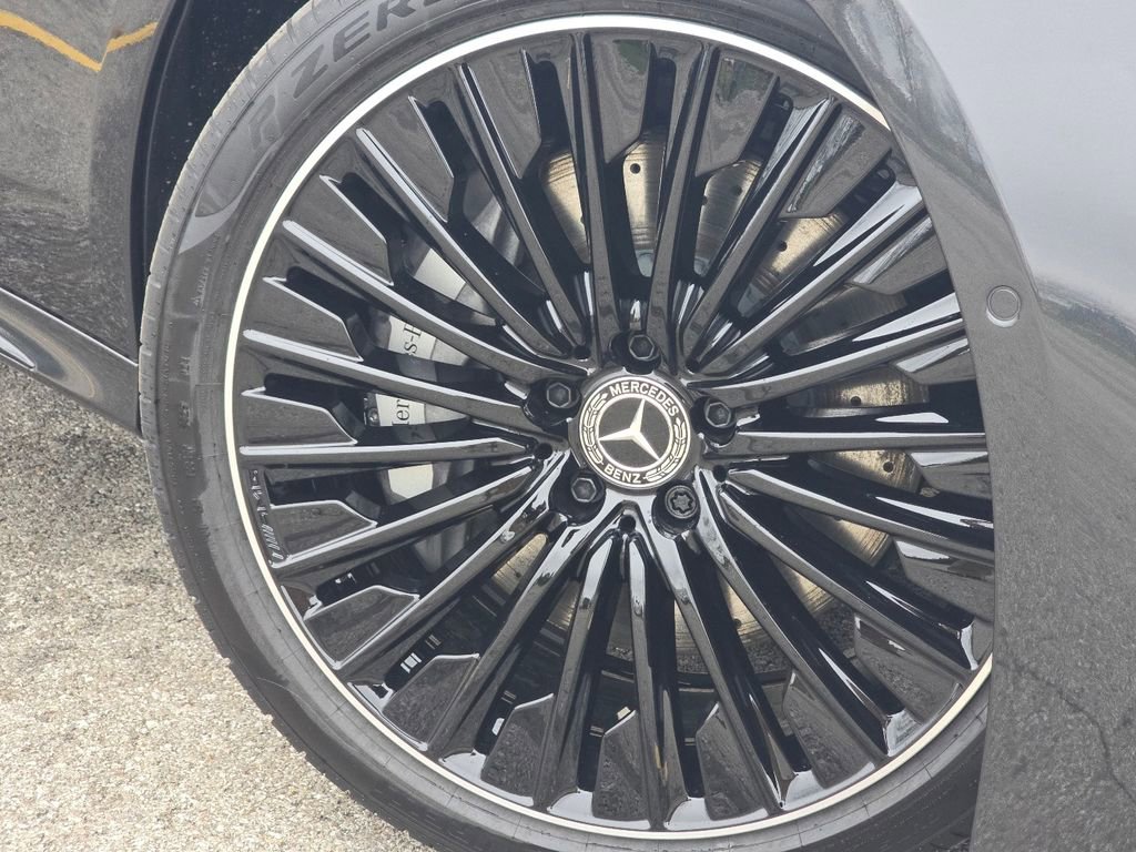 New 2026 Mercedes-Benz E 450 4MATIC Sedan image 11
