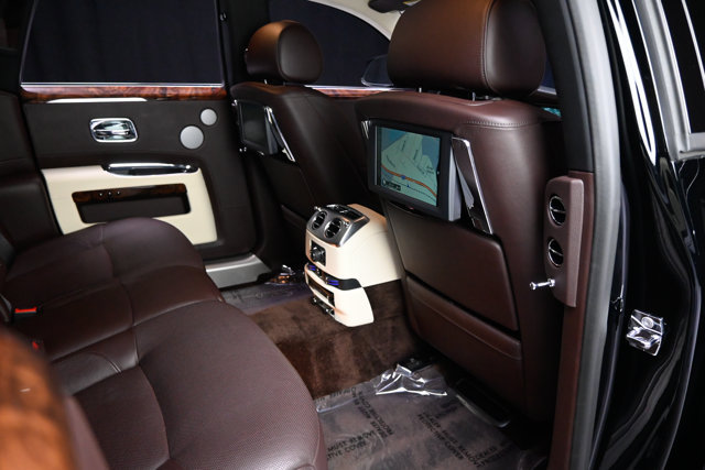 Used 2012 Rolls-Royce Ghost RWD image 77