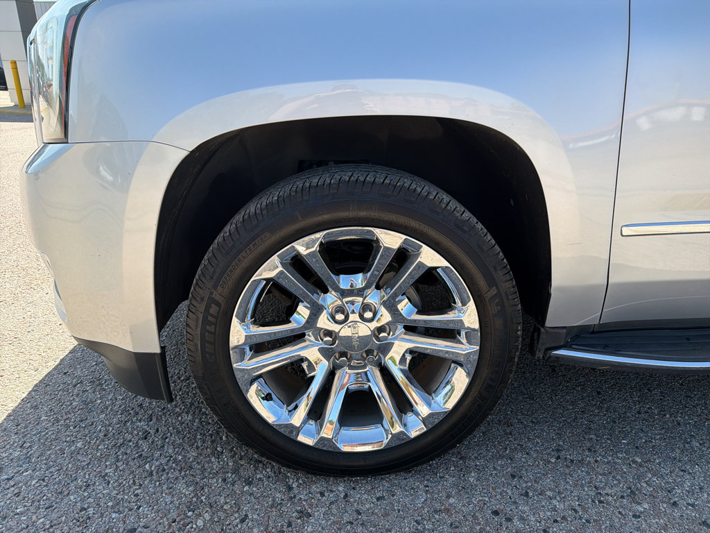Used 2019 GMC Yukon SLT w/ Premium Edition RWD image 3
