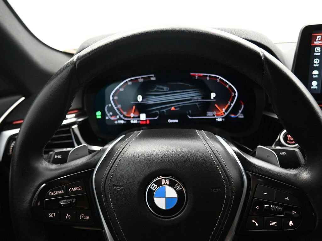 Used 2023 BMW 540i w/ Convenience Package RWD image 14
