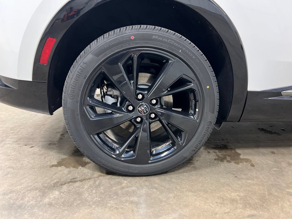 New 2026 Buick Envision Sport Touring AWD/4WD image 9