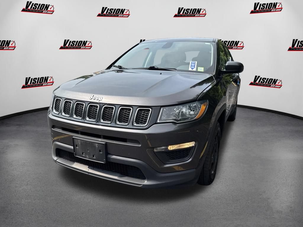 Used 2019 Jeep Compass Sport FWD image 1