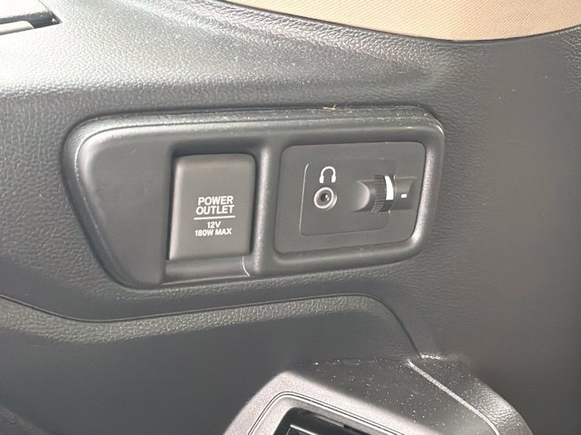Used 2018 Honda Odyssey Elite image 15