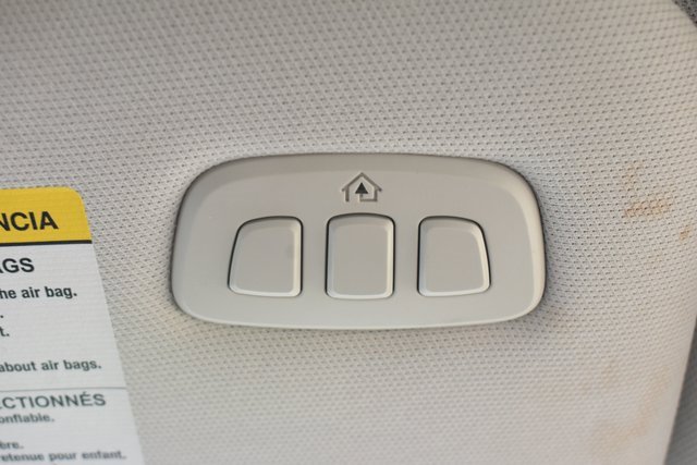 Used 2025 Ford Explorer Active w/ Active Comfort Package image 33