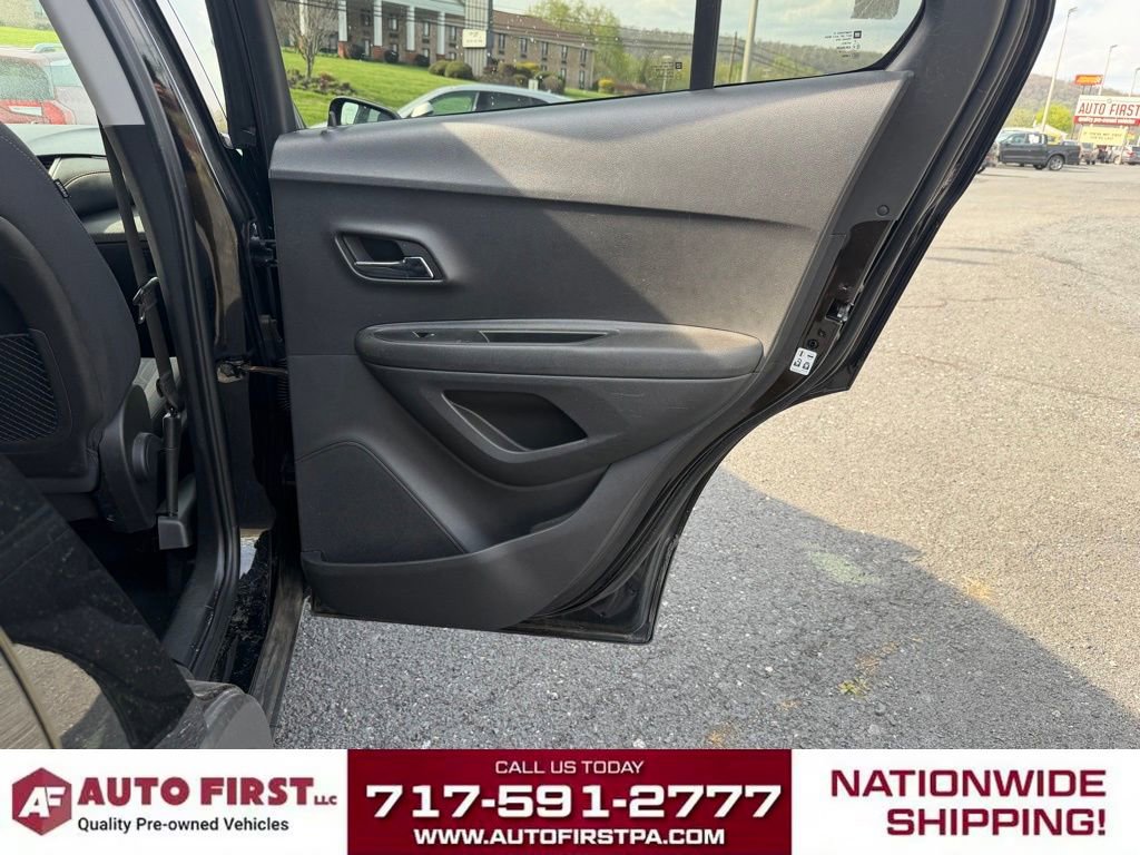 Used 2020 Chevrolet Trax LT image 13