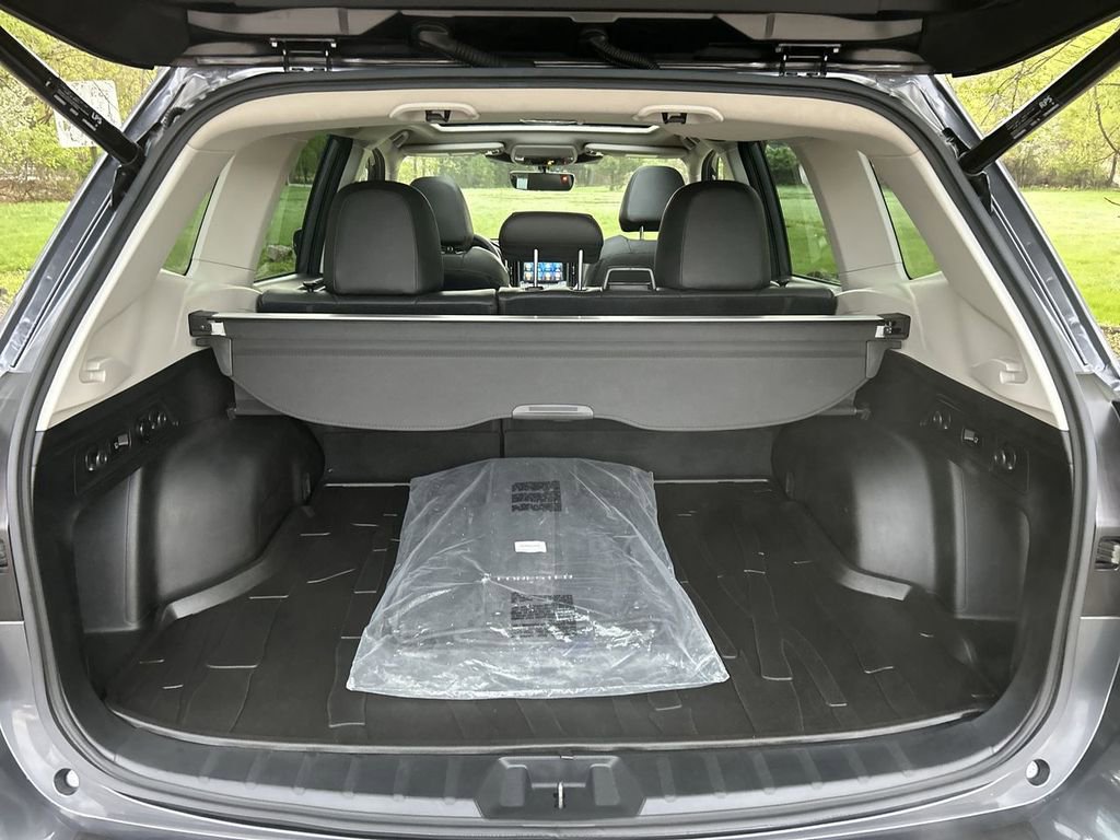 Certified 2023 Subaru Forester Limited AWD/4WD image 27