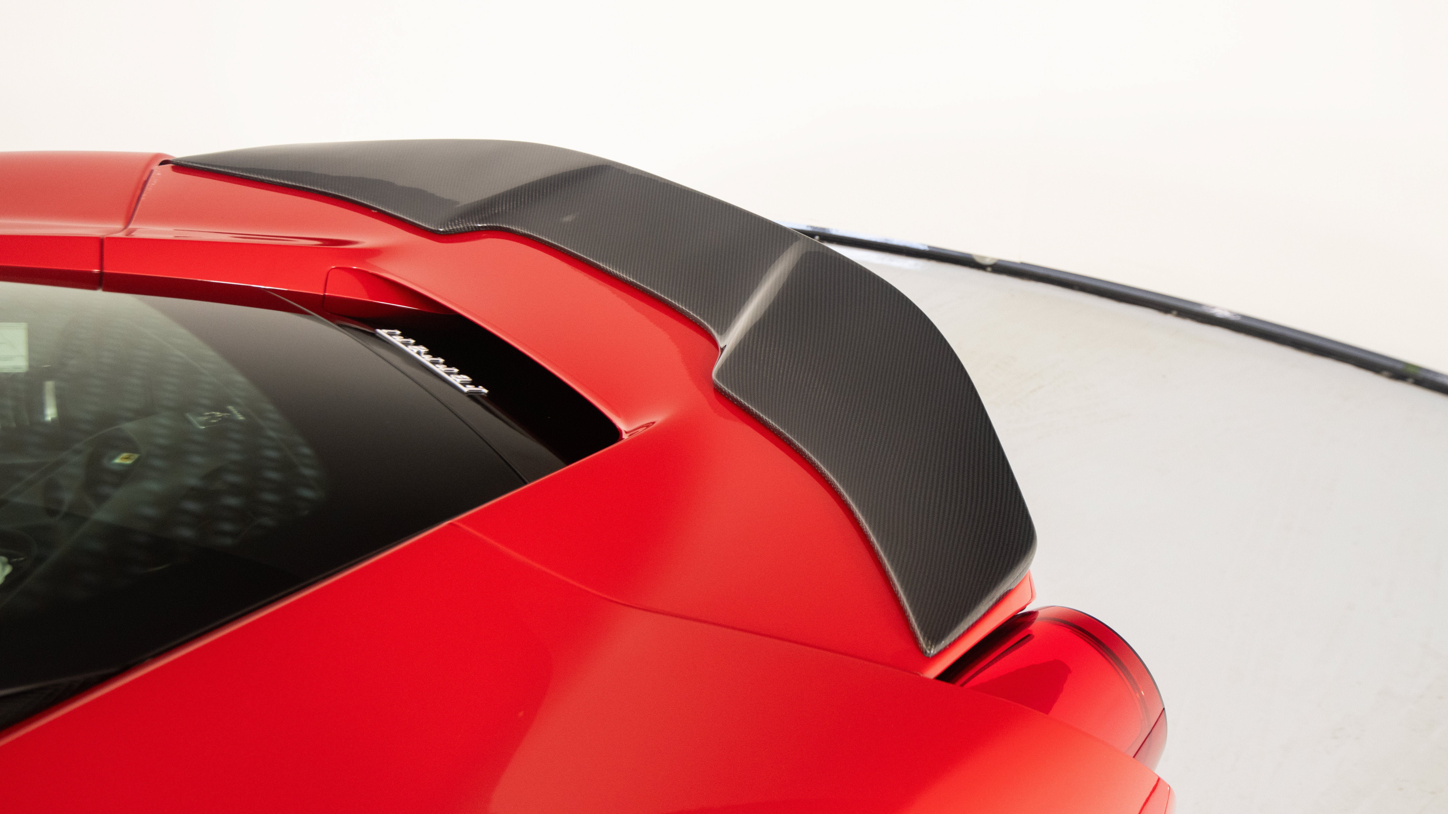 Certified 2018 Ferrari 488 GTB RWD image 16
