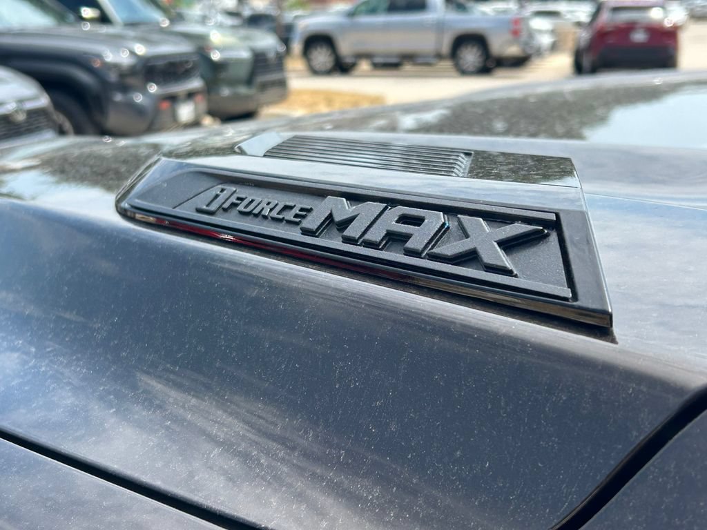 Used 2024 Toyota Tundra Limited AWD/4WD image 15