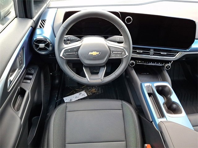 New 2026 Chevrolet Equinox EV LT image 7