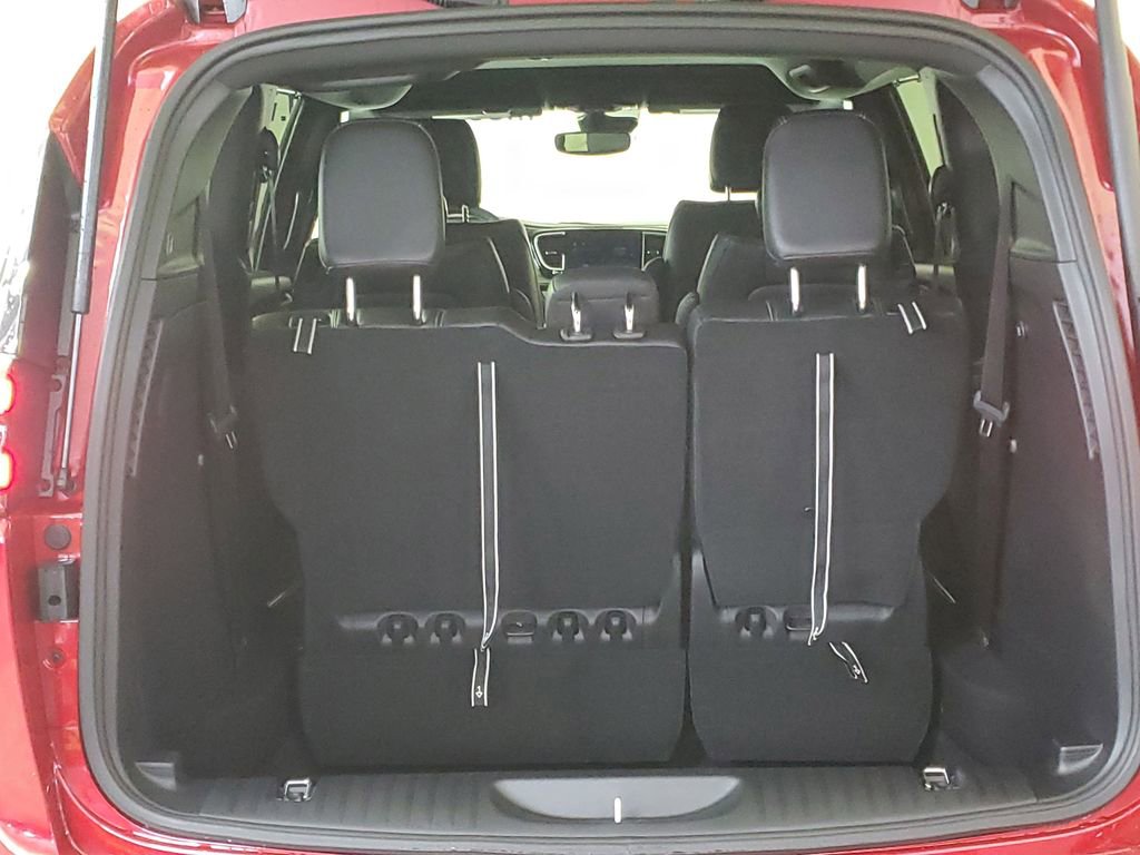 New 2026 Chrysler Pacifica Select image 7