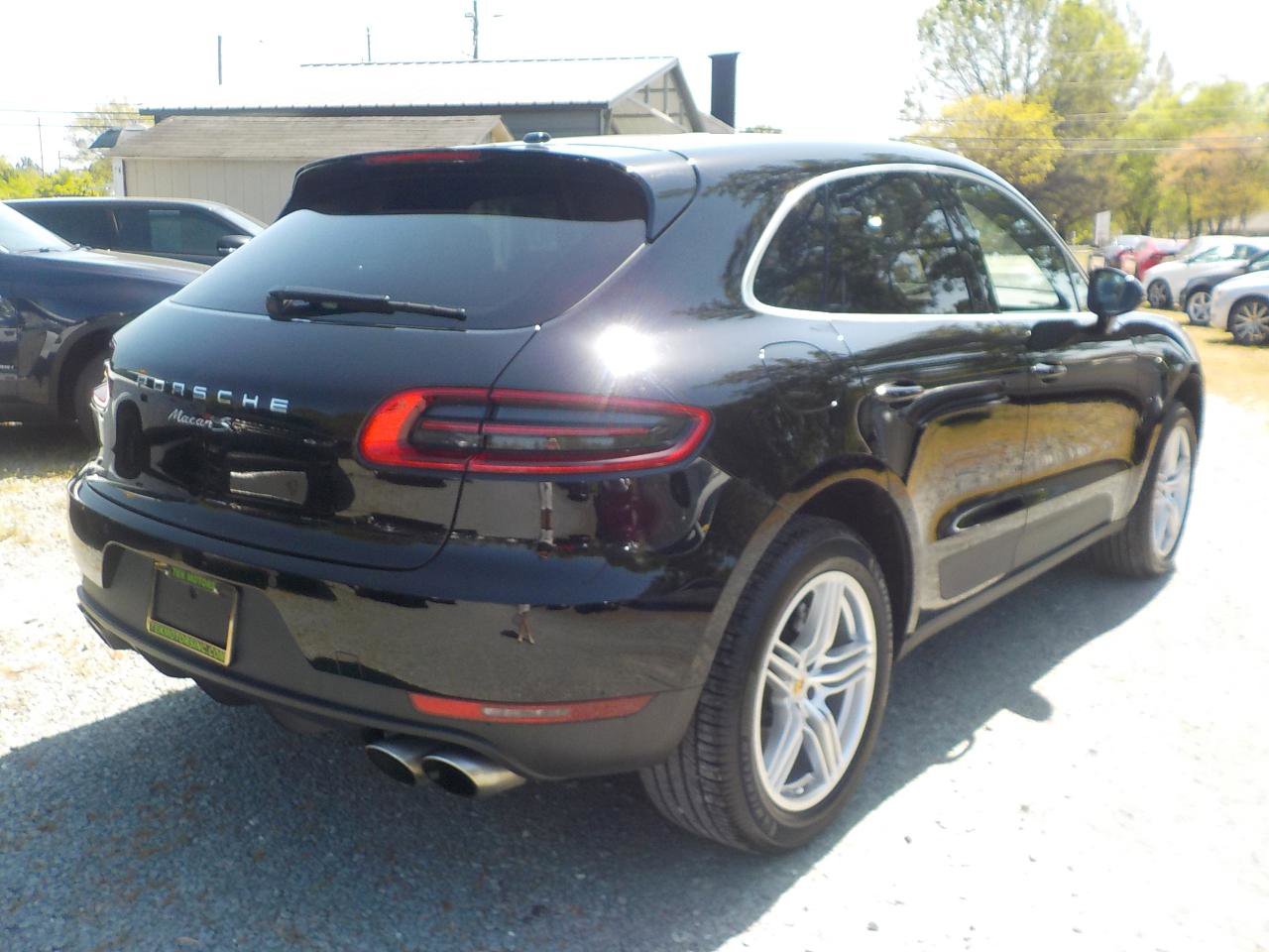 Used 2017 Porsche Macan S AWD/4WD image 5